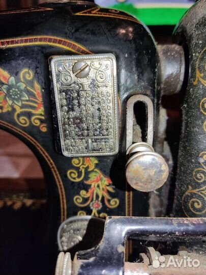 Швейная машинка юбилейная Naumann