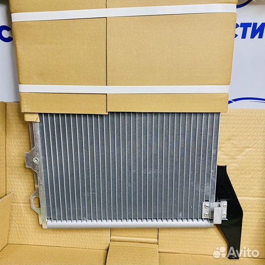 Радиатор кондиционера nissens mercedes-benz