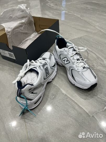 Кроссовки женские New balance 530