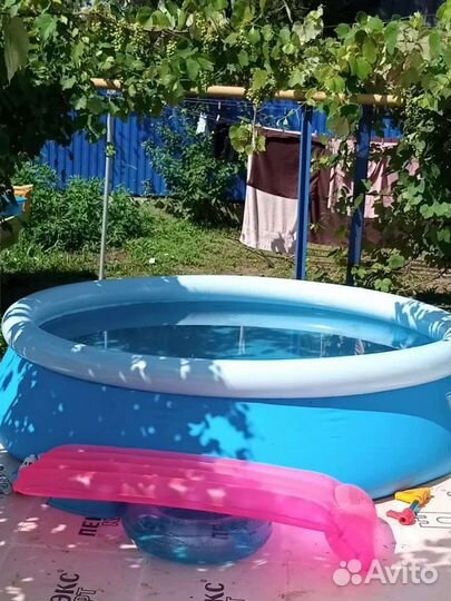 Надувной бассейн новый