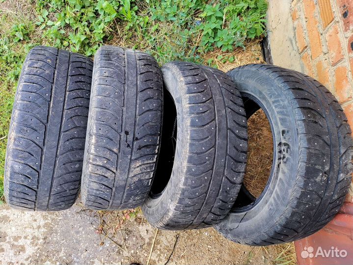 Bridgestone Ice Cruiser 7000 255/60 R16