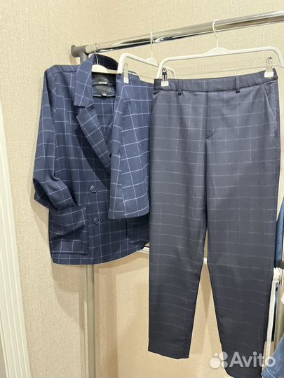 Костюм пиджак и юбка 46