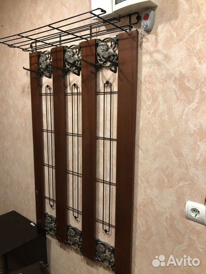 Вешалка настенная СССР из сталинки в прихожую Лев