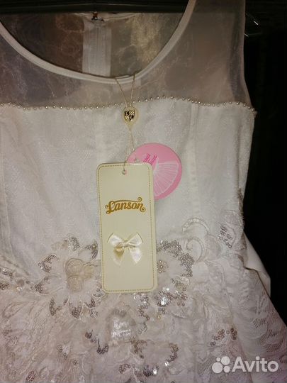 Продам платье для девочки