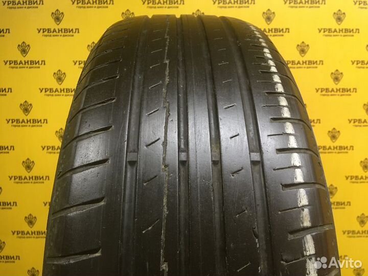 Yokohama BluEarth AE50 SUV 215/65 R17 99V