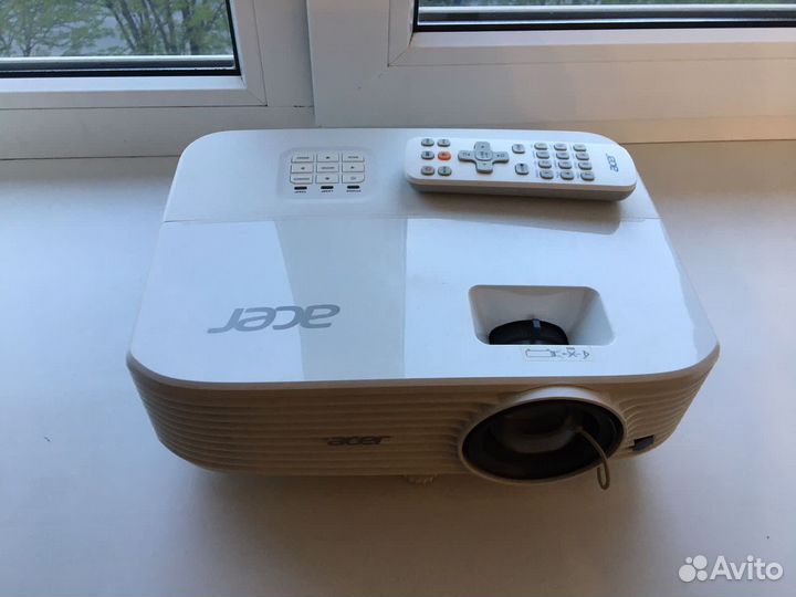 Проектор acer