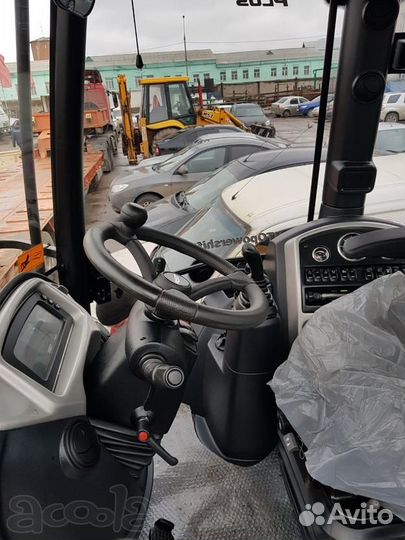 Экскаватор-погрузчик MST M642 PLUS, 2023