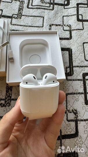 Беспроводные наушники apple airpods 2