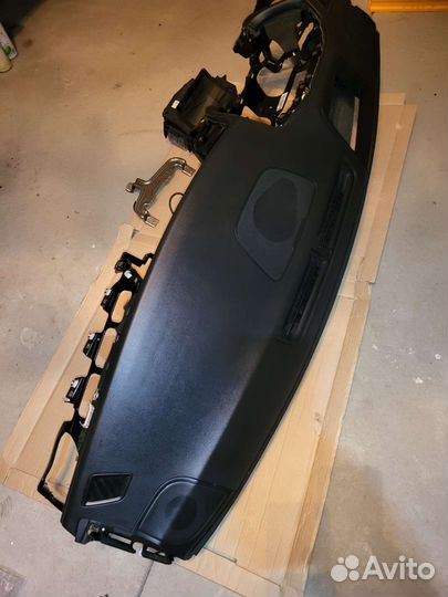 Опция проекция на лобовое + торпедо Genesis G80