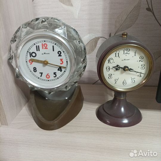 Часы маяк настольные