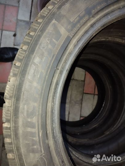 Michelin X-Ice North 215/55 R17 94T