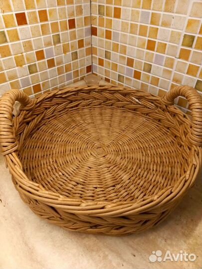 Плетеный поднос