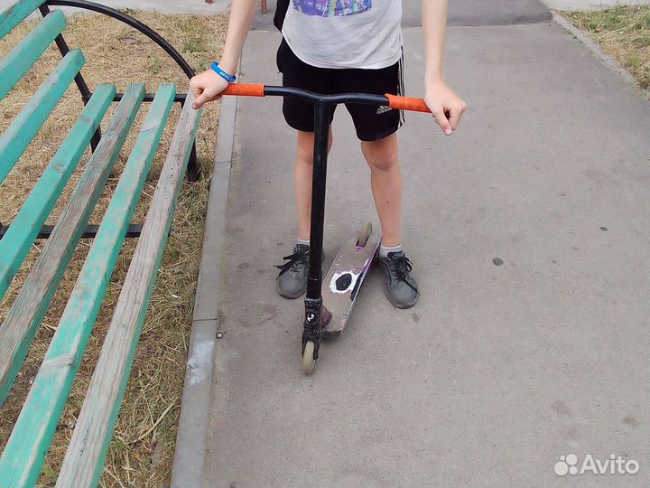 Трюковой самокат