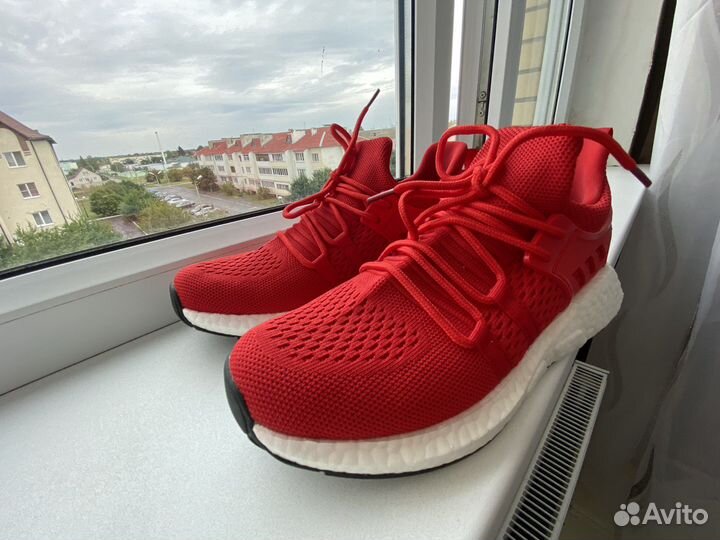 Кроссовки strobbs