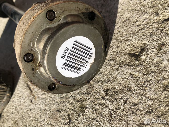 Привод задний полуось правая BMW 3-Series E46