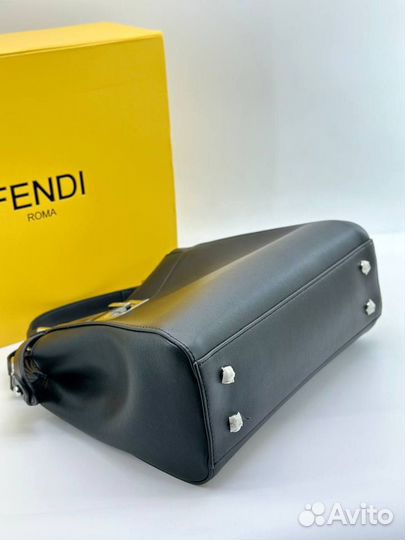 Сумка fendi натуральная кожа