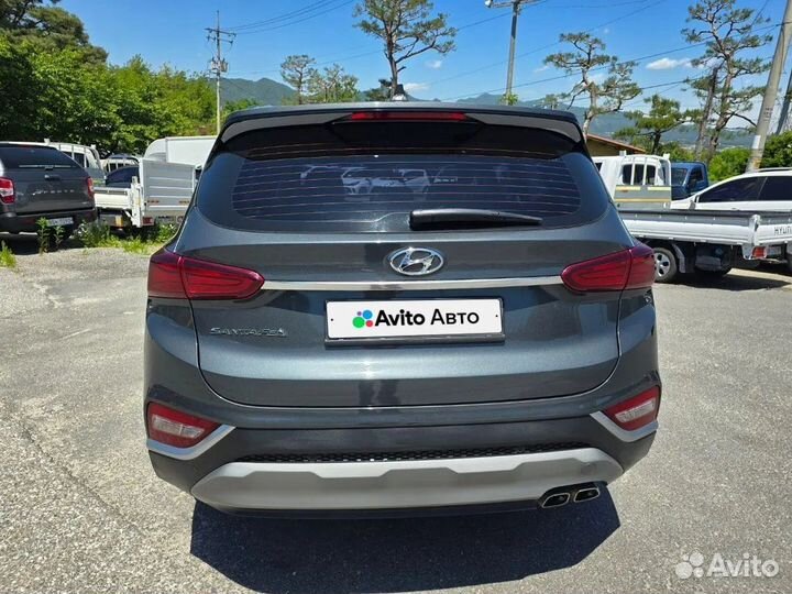 Hyundai Santa Fe 2.0 AT, 2019, 60 123 км