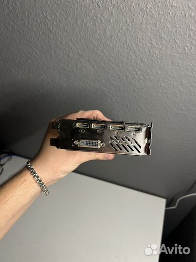 Gigabyte RX 580 на 8GB (2304 - оригинал)