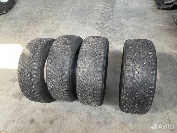 Nokian Tyres Hakkapeliitta 9 SUV 265/65 R17 116T