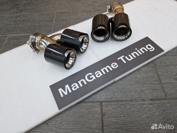 Насадки выхлопа BMW G30 карбон глянец двойные