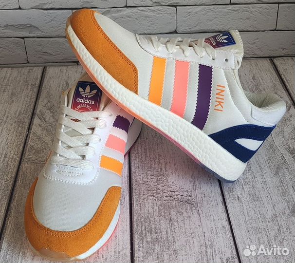 Кроссовки летние для девочек adidas iniki