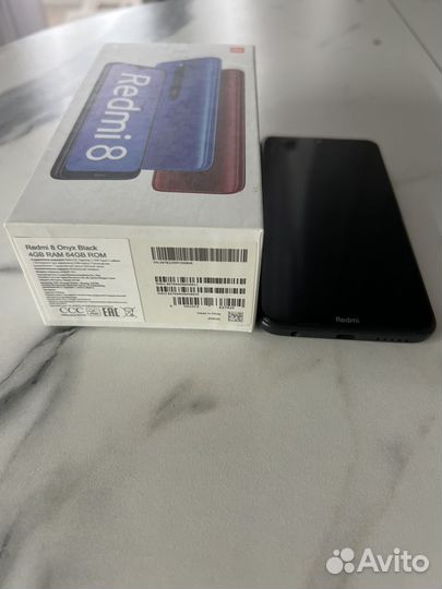 Xiaomi Redmi 8, 4/64 ГБ