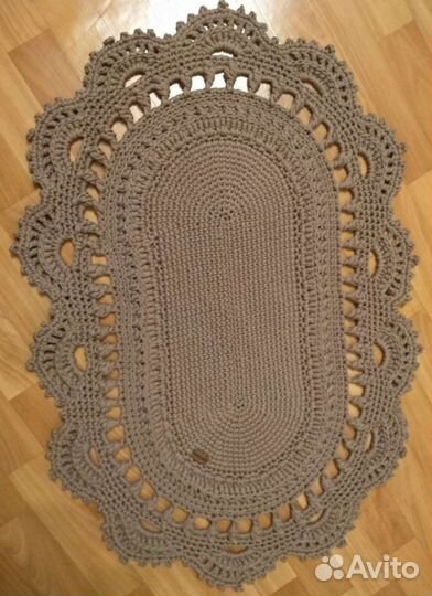 Коврик ручной работы