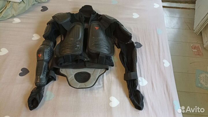 Защита Dainese черепаха XL