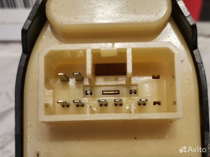 Кнопка (выключатель) Mazda 323 BA 1996 BC1D66600