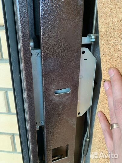 Вскрытие замков Замена замков Ремонт дверей,замков