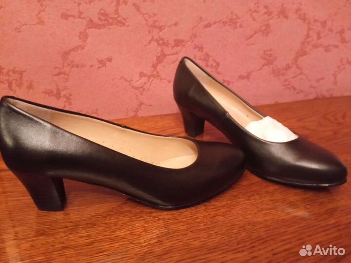 Туфли женские 37 и 38 размеры