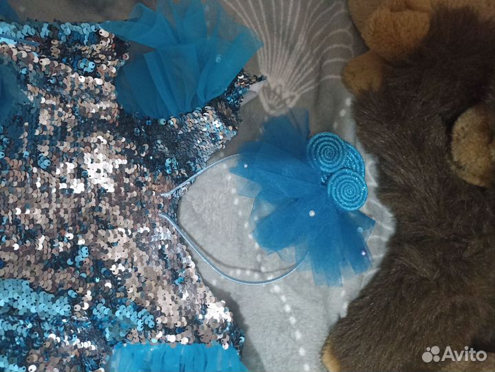 Нарядное платье