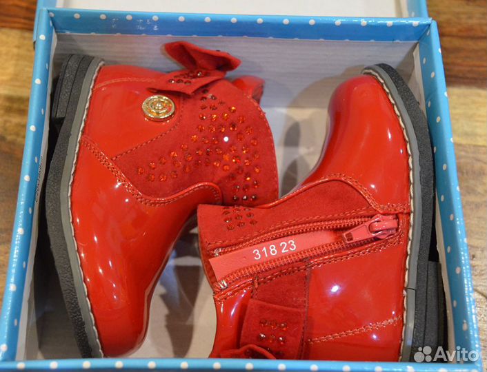 Ботинки осенние для девочки 23 размер