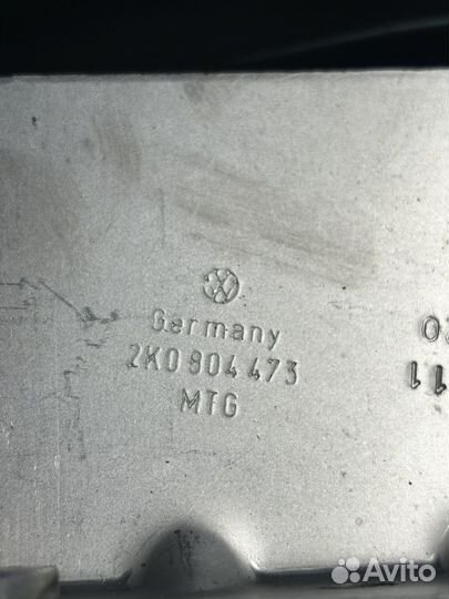 Крепление запасного колеса Volkswagen Caddy