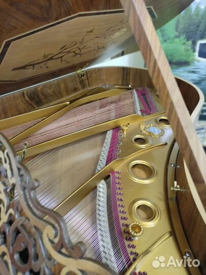 Рояль Steingraeber & Söhne Grand piano с банкеткой