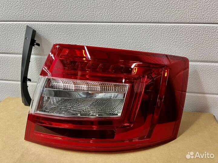 Фонарь задний правый skoda octavia a7 2017-2020г