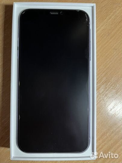 iPhone 11, 64 ГБ