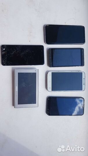 Старые мобильные устройства