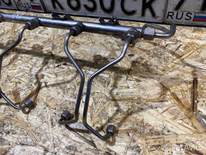 Топливная рампа Bmw X5 E70 3.0 2011