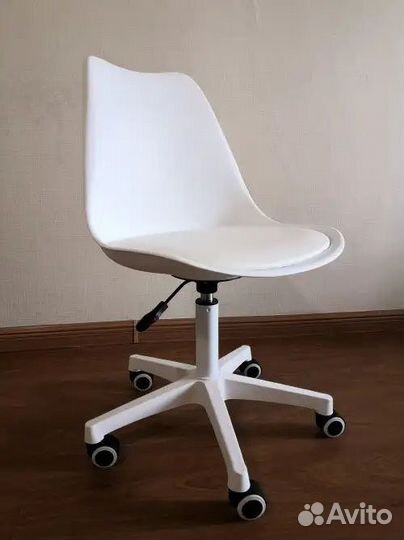 Рабочий стул IKEA