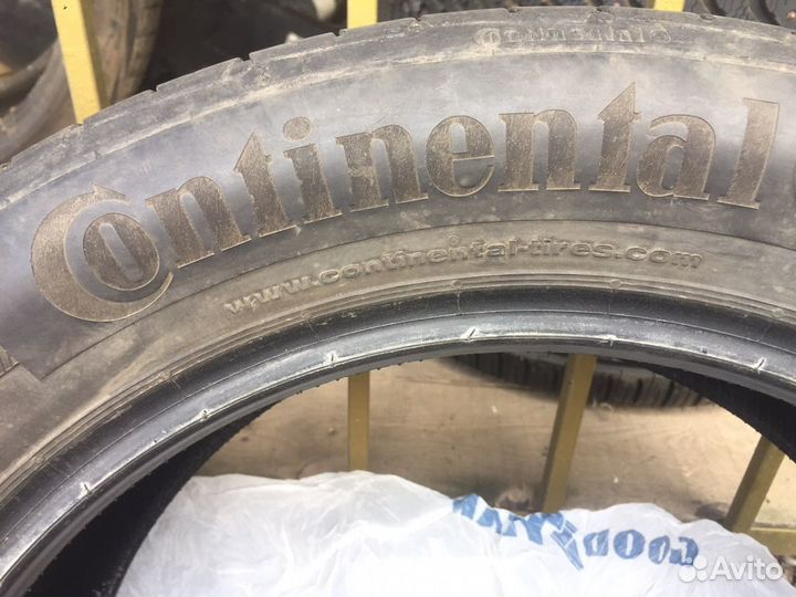 Continental ContiPremiumContact 5 215/55 R17 W