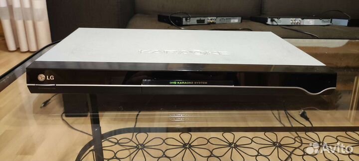 Dvd плеер с usb LG DVD karaoke system DKS-7100S