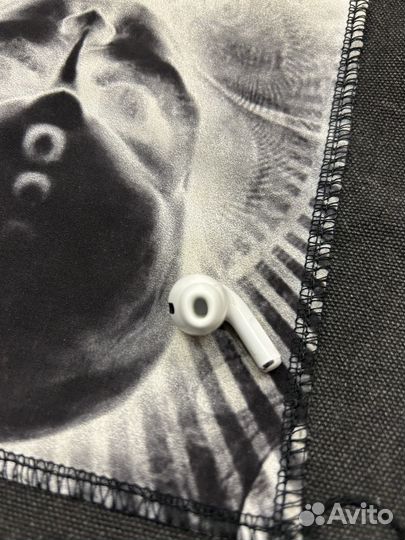 Airpods pro наушник левый