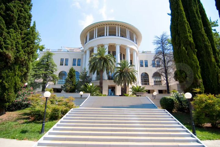 Гостиница De Luxe, 7395 м²