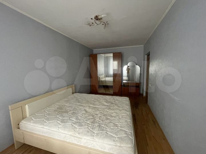 2-к. квартира, 53 м², 4/9 эт.