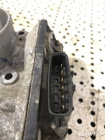 Заслонка дроссельная Toyota Corolla