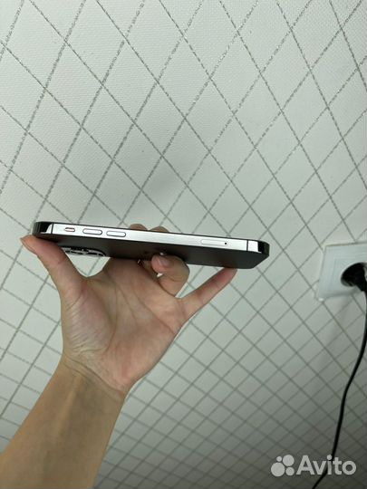 iPhone 12 Pro, 256 ГБ