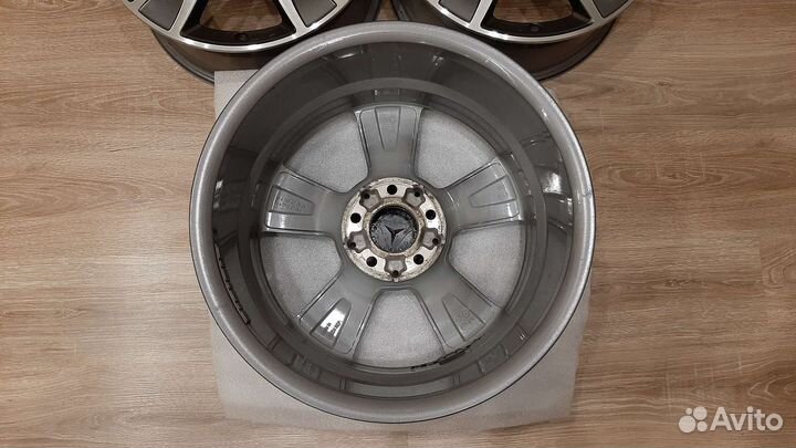 Оригинальные диски Mercedes C W205 R17 Чехия