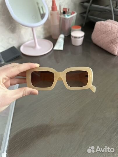 Солнцезащитные очки женские h&m