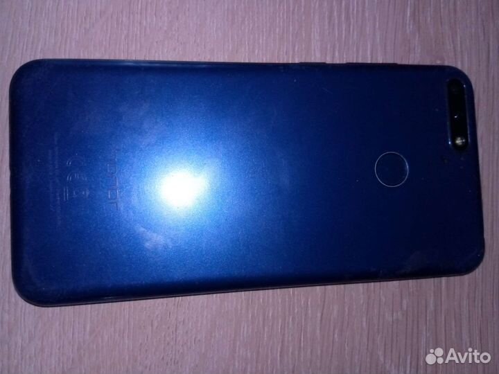 Телефон Motorola